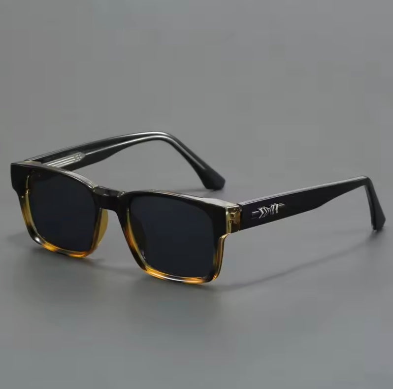 Valentino Sol Sunglasses